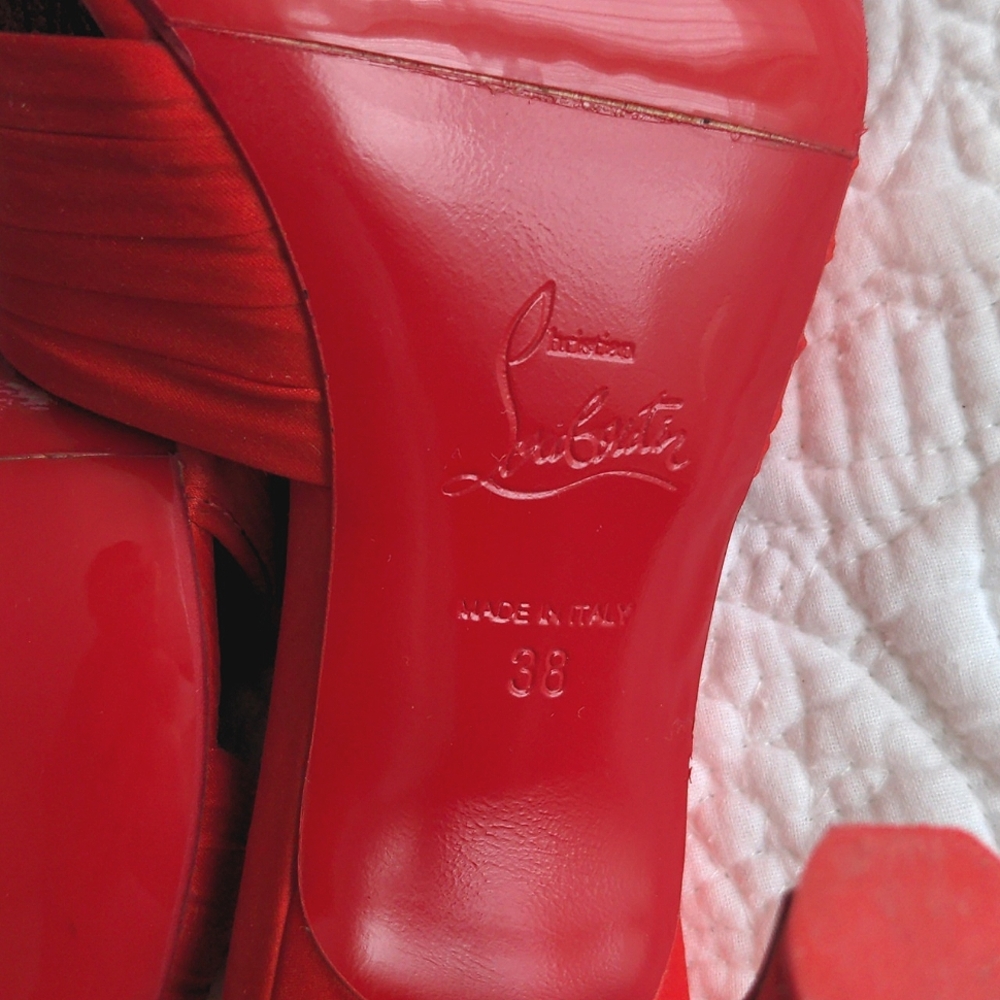 Christian Louboutin Nicol Back Open Toe Mules - Picture 9 of 11